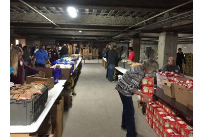 Blessings in a Backpack 7000 Meal Packing for Waukesha, WI Schools by EPi